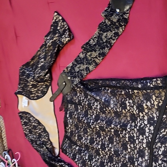 LACE 3 PIECE LACE SET - Picture 6 of 7